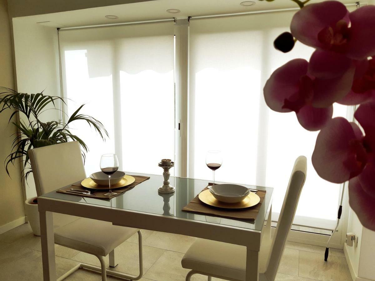 Heliopolis Apartment San Agustin  Bagian luar foto