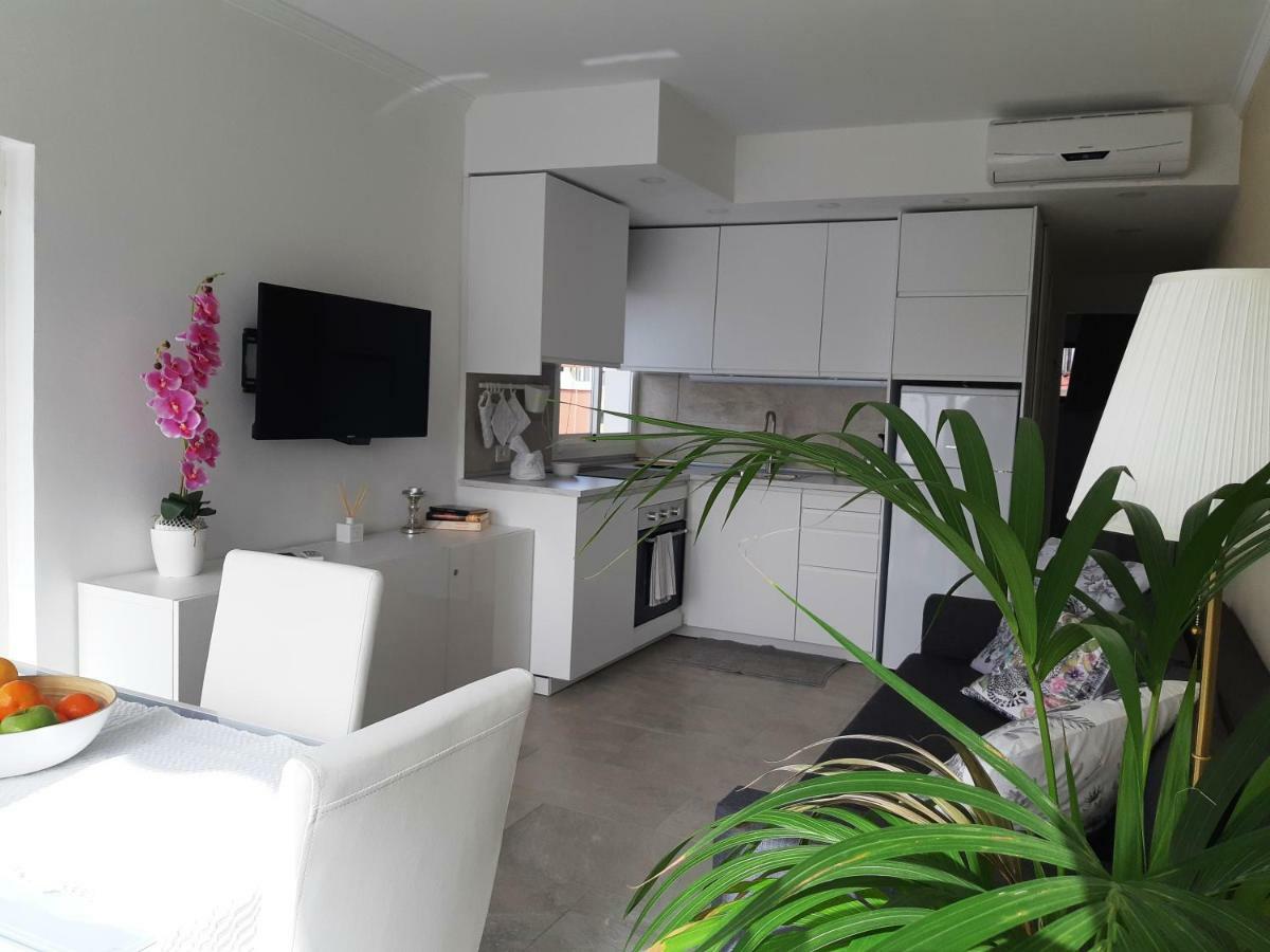 Heliopolis Apartment San Agustin  Bagian luar foto